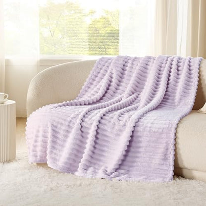 Bedsure White Throw Blanket for Couch - Super Soft Cozy Blankets for Women, Cute Small Fleece Blanket for Girls, 50x60 Inches