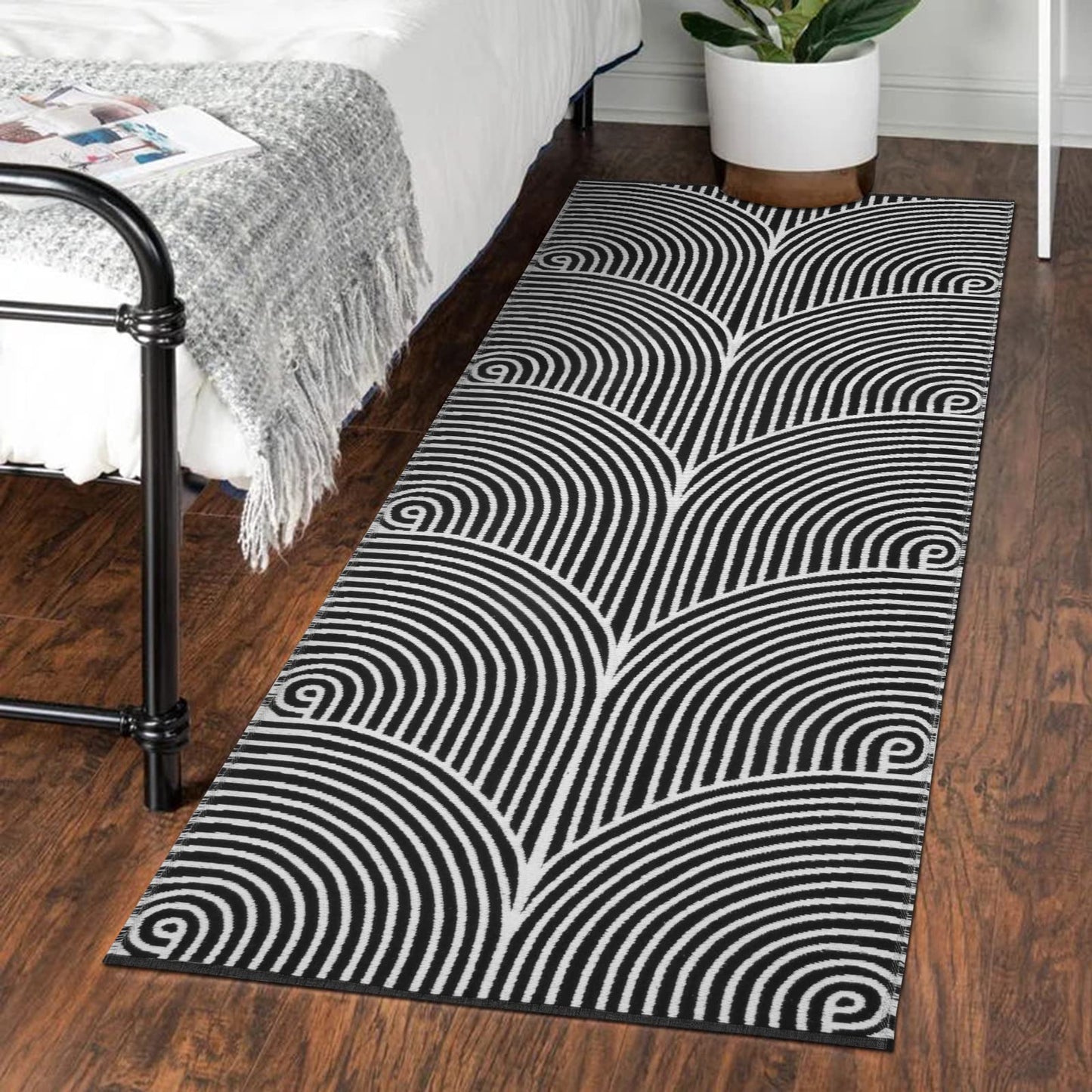 Tiffasea Woven Runner Rug 2'x6', Machine Washable Indoor Outdoor Rugs Cotton Woven Area Rug Hallway Runner Rug Entryway Rug for Living Room/Laundry/Bathroom/Bedroom(Black and White)